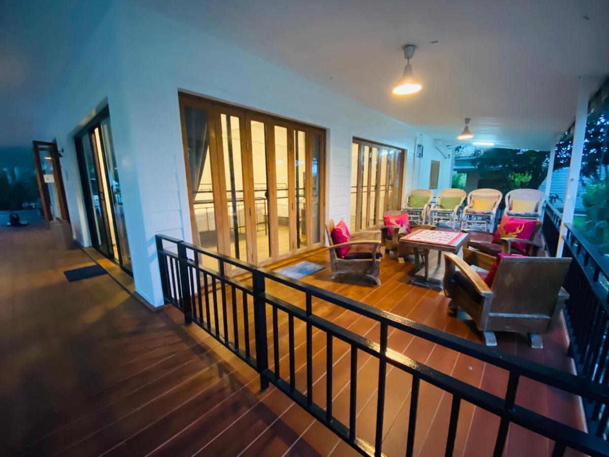 Jardin De Mangue Pakchong Hotel Exterior foto